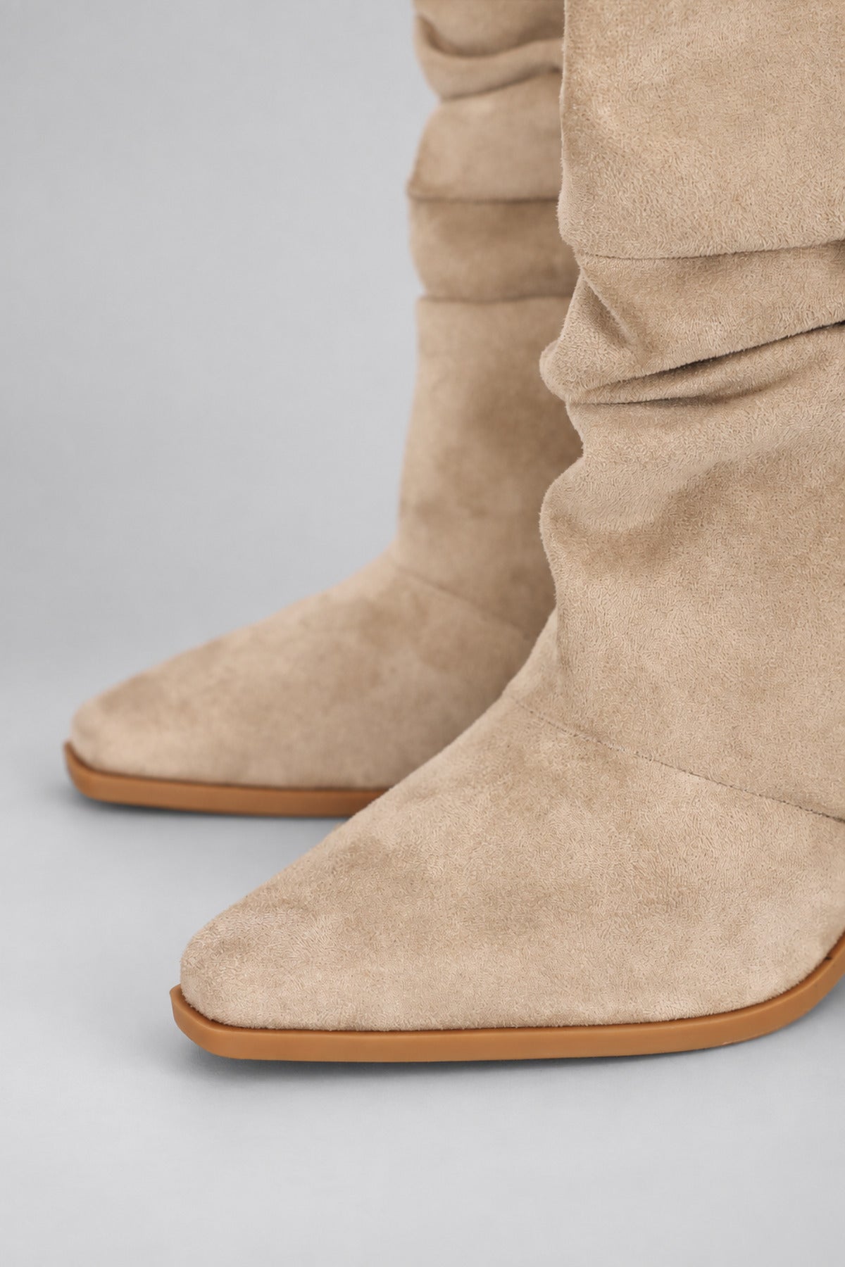 Slouchy Stiletto Topuklu Bot - Krem